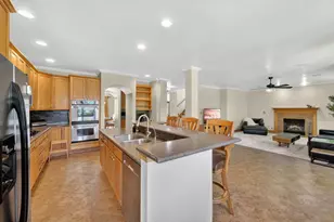 322 Hemlock Ln, Oswego, IL 60543 - Photo 21