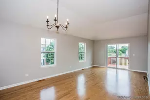 1416 Draper Rd, McHenry, IL 60050 - Photo 7