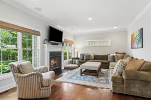1401 N Illinois Ave, Arlington Heights, IL 60004 - Photo 13