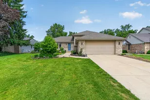 717 Naoma Dr, Crete, IL 60417 - Photo 3