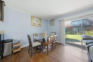 11 Cour Caravelle, Palos Hills, IL 60465 - Photo 11