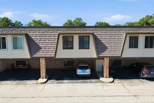 11 Cour Caravelle, Palos Hills, IL 60465 - Photo 35