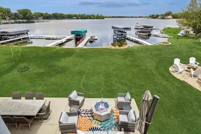 225 Edgewater Drive, Crystal Lake, IL 60014 - Photo 23