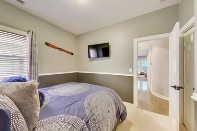 2938 N Damen Avenue #2, Chicago, IL 60618 - Photo 15
