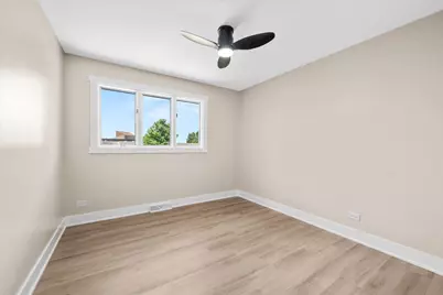 807 Division Street, Lisle, IL 60532 - Photo 17