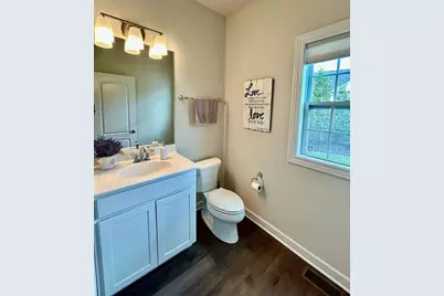 1109 Nottingham Road, Sycamore, IL 60178 - Photo 9