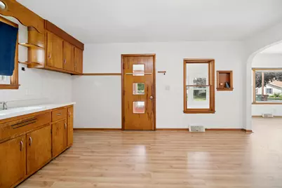 288 S Walnut Street, Chebanse, IL 60922 - Photo 5