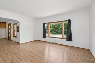 288 S Walnut St, Chebanse, IL 60922 - Photo 7