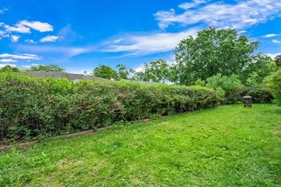 1059 Hickory Lane, Elk Grove Village, IL 60007 - Photo 23