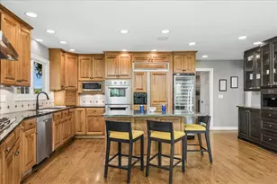 441 Appley Ave, Libertyville, IL 60048 - Photo 9