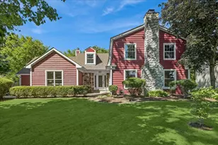 441 Appley Ave, Libertyville, IL 60048 - Photo 1