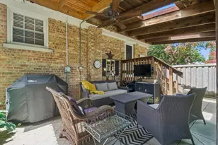 7085 N Mason Ave, Chicago, IL 60646 - Photo 23