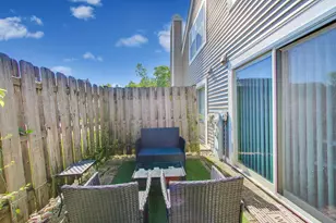 1204 N Knollwood Dr, Palatine, IL 60067 - Photo 17