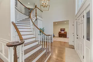 10 Founders Pointe, Bloomingdale, IL 60108 - Photo 5