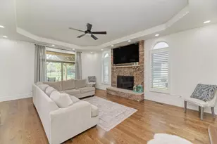 10 Founders Pointe, Bloomingdale, IL 60108 - Photo 13