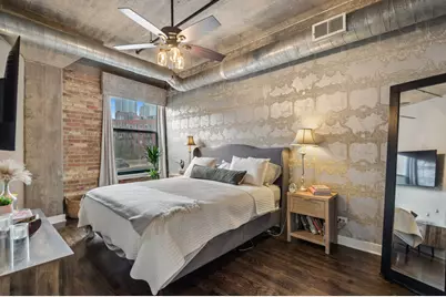411 W Ontario Street #312, Chicago, IL 60654 - Photo 19