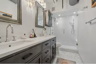 411 W Ontario Street #312, Chicago, IL 60654 - Photo 17