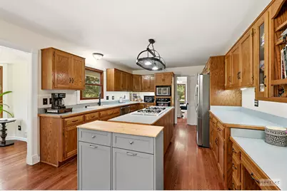 925 Merrill New Road, Sugar Grove, IL 60554 - Photo 19