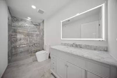 1244 Evergreen Avenue, Des Plaines, IL 60016 - Photo 19