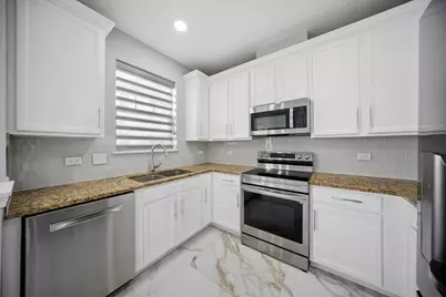 1244 Evergreen Avenue, Des Plaines, IL 60016 - Photo 5