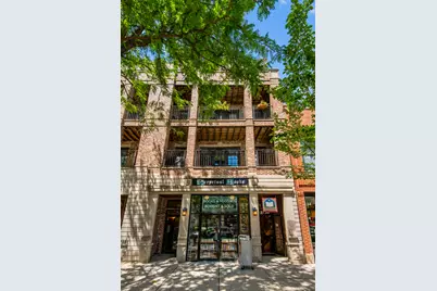 2136 W Division Street #4, Chicago, IL 60622 - Photo 1