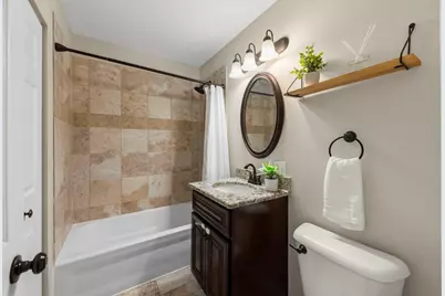 28 N Yale Avenue, Villa Park, IL 60181 - Photo 19