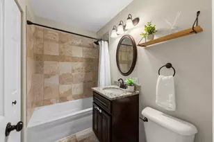 28 N Yale Ave, Villa Park, IL 60181 - Photo 19