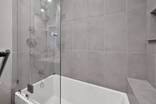 296 N Maple Ave, Elmhurst, IL 60126 - Photo 19