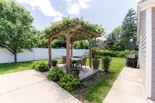 296 N Maple Ave, Elmhurst, IL 60126 - Photo 65
