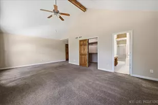 13 Saddlewood Ct, Sugar Grove, IL 60554 - Photo 19