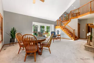 39 Wiltshire Dr, Lincolnshire, IL 60069 - Photo 19