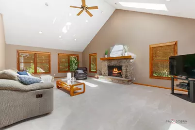 39 Wiltshire Drive, Lincolnshire, IL 60069 - Photo 7