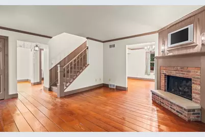 38 Wedgewood Lane, Girard, IL 62640 - Photo 3