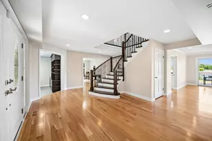 2036 Valley Lo Ln, Glenview, IL 60025 - Photo 5