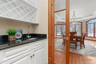 37181 N Fox Hill Dr, Wadsworth, IL 60083 - Photo 5