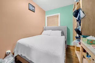 5741 S Sawyer Ave, Chicago, IL 60629 - Photo 9
