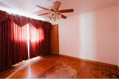 2545 E 93rd Street, Chicago, IL 60617 - Photo 5