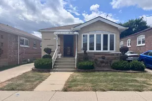 2545 E 93rd St, Chicago, IL 60617 - Photo 1