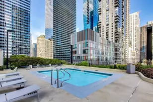198 N Park Dr, Chicago, IL 60601 - Photo 79