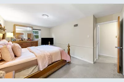 804 W Manor Court, Glenwood, IL 60425 - Photo 13
