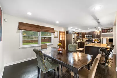804 W Manor Court, Glenwood, IL 60425 - Photo 9