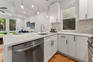 6150 S St Lawrence Ave, Chicago, IL 60637 - Photo 13