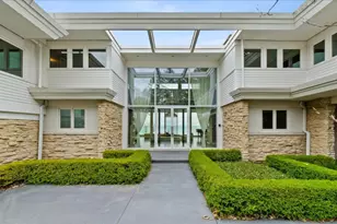 2441 Woodbridge Ln, Highland Park, IL 60035 - Photo 1
