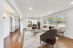 1108 Fortuna Ave, Park Ridge, IL 60068 - Photo 5