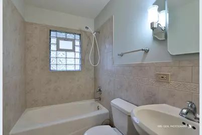 518 Oak Street, Elk Grove Village, IL 60007 - Photo 17