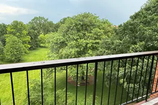 [Address not provided], Darien, IL 60561 - Photo 7