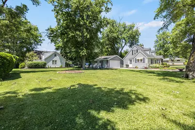 7522 Arlene Avenue, Willowbrook, IL 60527 - Photo 13