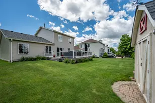 299 Clarendon Ln, Bolingbrook, IL 60440 - Photo 37