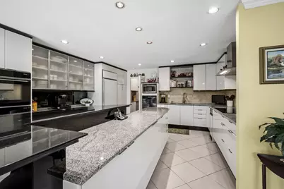 3860 Mission Hills Road #217, Northbrook, IL 60062 - Photo 3