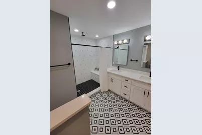 444 N Irving Avenue, Hillside, IL 60162 - Photo 11